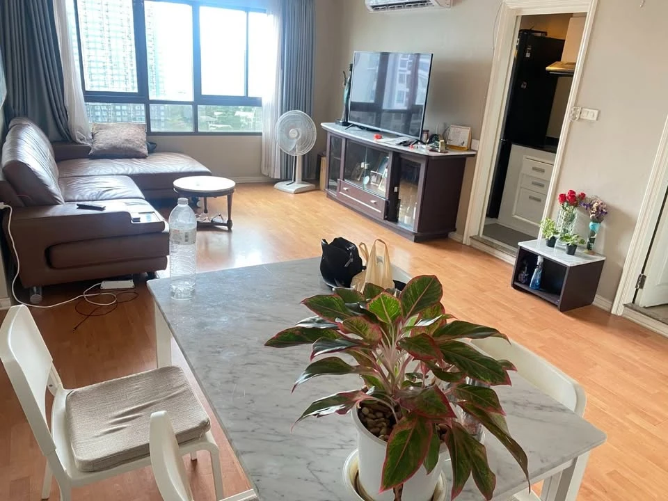 For sale: Lumpini Center Sukhumvit 77, high floor, panoramic city view, spacious living area like a house, beautiful and clean, ready to move in immed