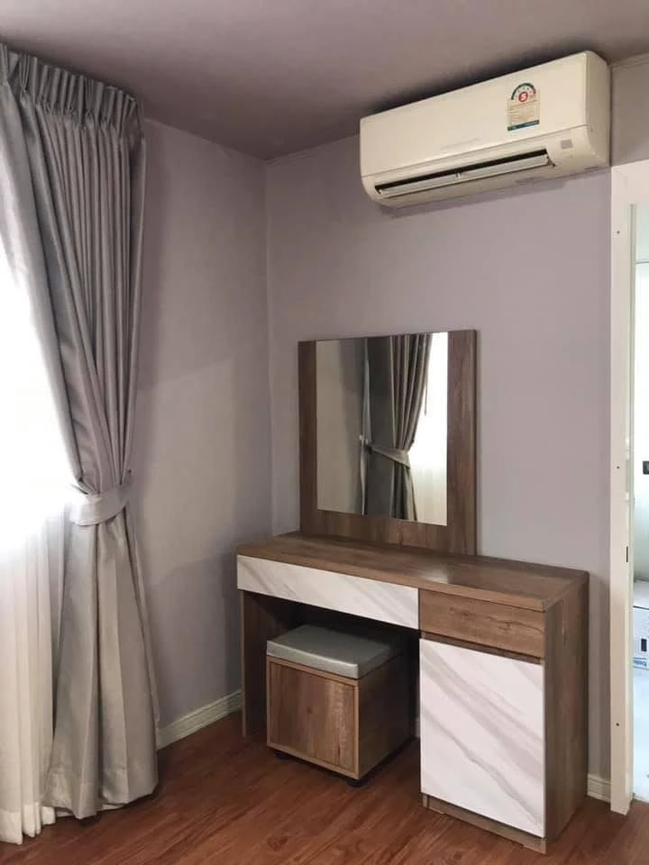 For sale: Lumpini Center Happyland. Balcony window with a great view, no other buildings blocking it. Cool breeze, not hot. Decorated with wallpaper t