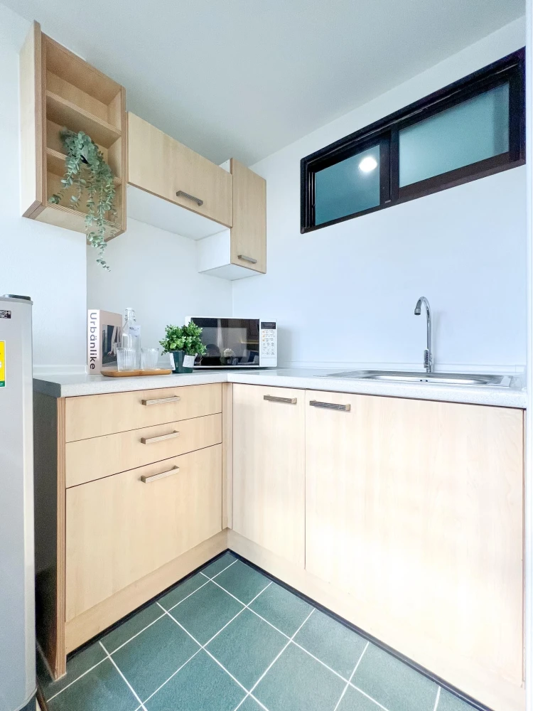 For sale: Lumpini Place Narathiwas 24. Each unit is private, with a closed kitchen on the balcony. Beautifully decorated and very livable. Book now!