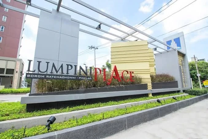 For sale Lumpini Place Boromarajonani Pinklao, 1 bedroom, 1 bathroom, beautiful and convenient amenities, ready to reserve now.