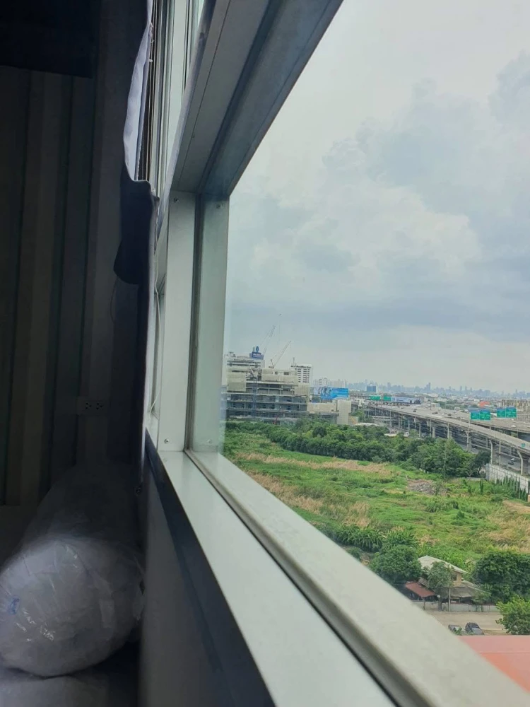 Selling Lumpini Mega City Bangna, ready-to-move-in unit with complete furniture and appliances. Book now, don't miss out!