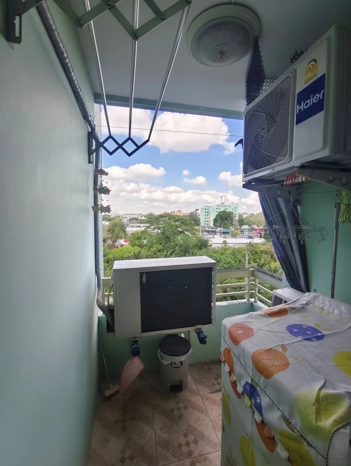 For sale: Lumpini Center Nawamin (Happyland Phase 5), 5th floor, near the elevator, fire exit, pleasant green garden view. Hurry and reserve now!