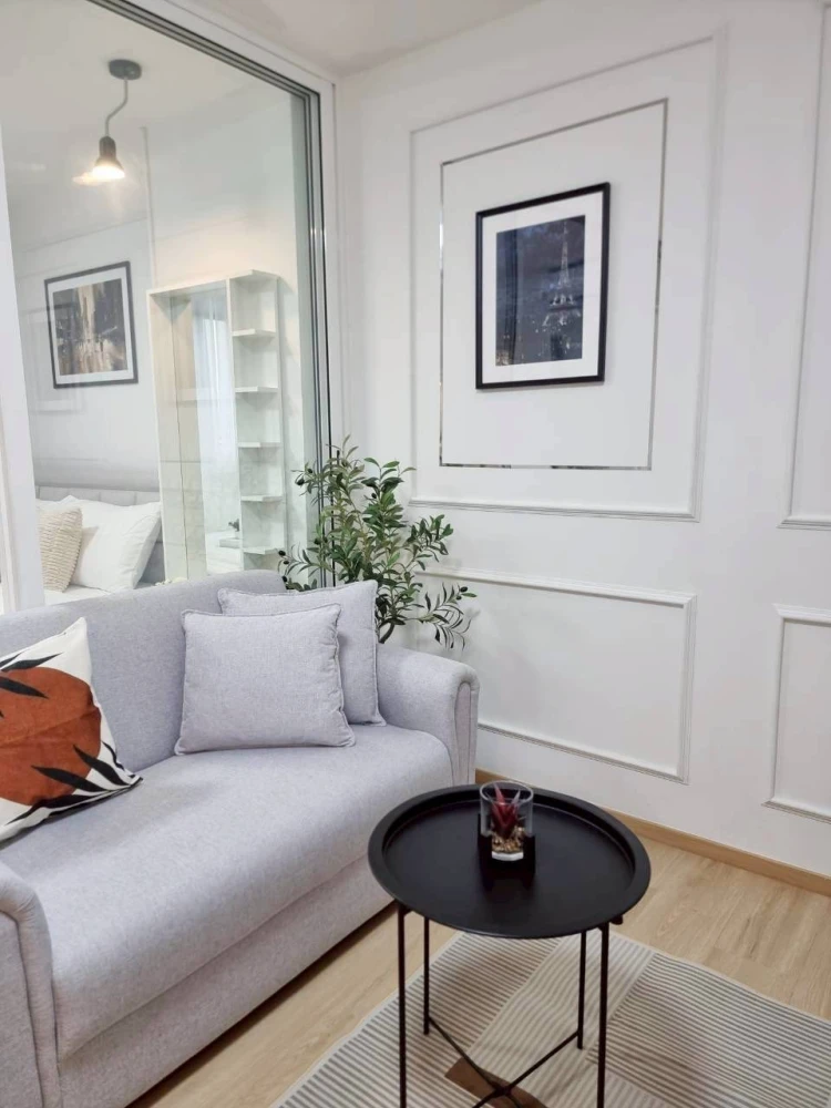 For sale: Lumpini Center Nawamin (Happyland Phase 5), beautiful modern room, quiet atmosphere, private, reserve now.