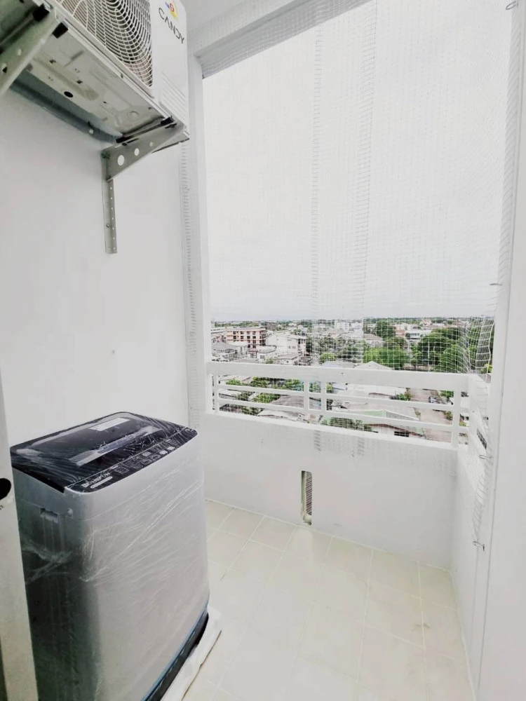 For sale: Lumpini Center Nawamin (Happyland Phase 5), beautiful modern room, quiet atmosphere, private, reserve now.