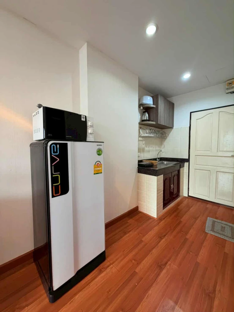 For sale, Jomtien Sea View Condominium 1, Building A, 4th floor, has basic furniture, must reserve this type.