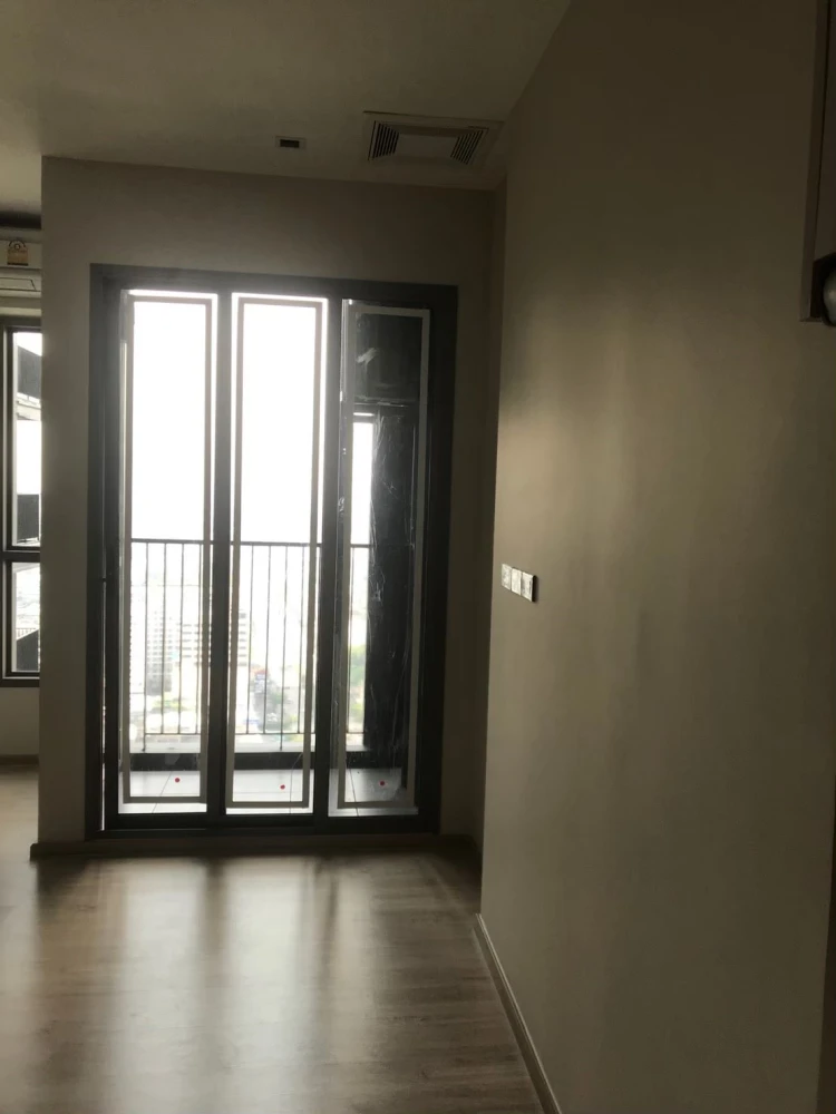 Whizdom Station Ratchada-Tha Phra for sale, nice room, high floor, good ventilation, reserve now, don't miss out++