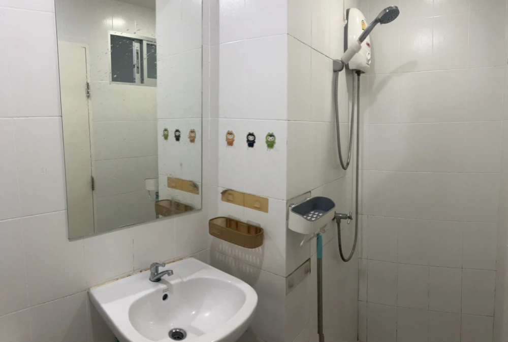 For sale: V Condo Lat Krabang, beautiful room, great value, affordable price, buy now!!