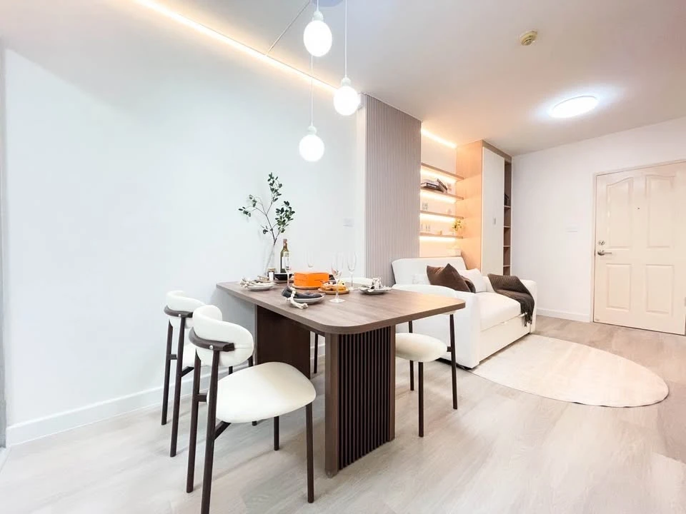 For sale: Supalai City Resort Ratchada-Huai Khwang, 2 bedrooms, 1 bathroom. Stylish and well-decorated, a very comfortable place to live. Book now!