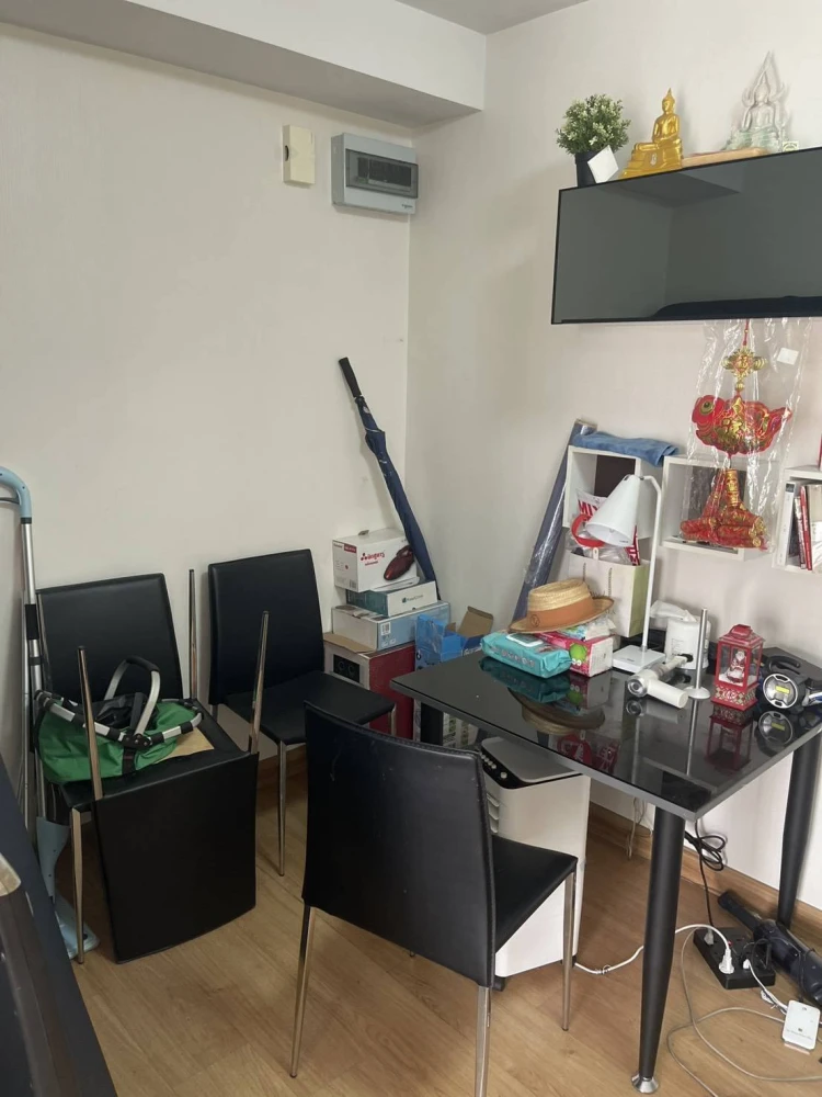 For sale: Supalai City Resort Ratchayothin-Phahon Yothin 32, corner room, front room opposite the fire escape, quiet, very private, book now, don't wa