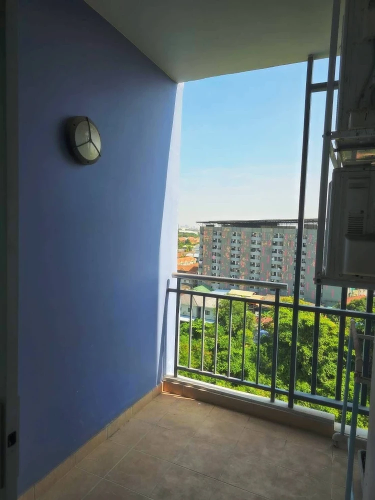 For sale: Supalai City Resort Phra Nangklao – Chao Phraya Station. The unit is in good condition, ideal for those looking for a ready-to-move-in condo