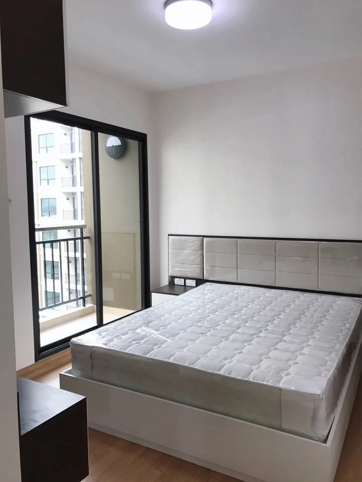 For sale Supalai City Resort Bearing Station, corner room, garden view + swimming pool, good feng shui, light shines through every room, hurry up and