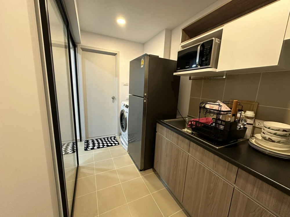For sale: Supalai City Resort Sukhumvit 107, open view, good ventilation, quiet, private, fully furnished, ready to move in, book now.