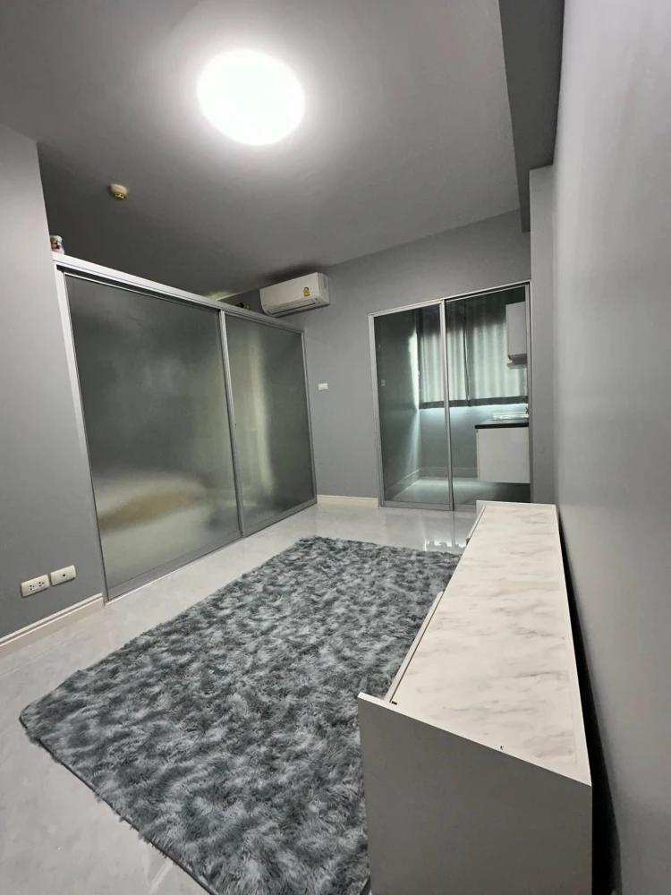 Supalai City Home Srinakarin for sale, fully furnished, with built-in kitchen, must reserve quickly.