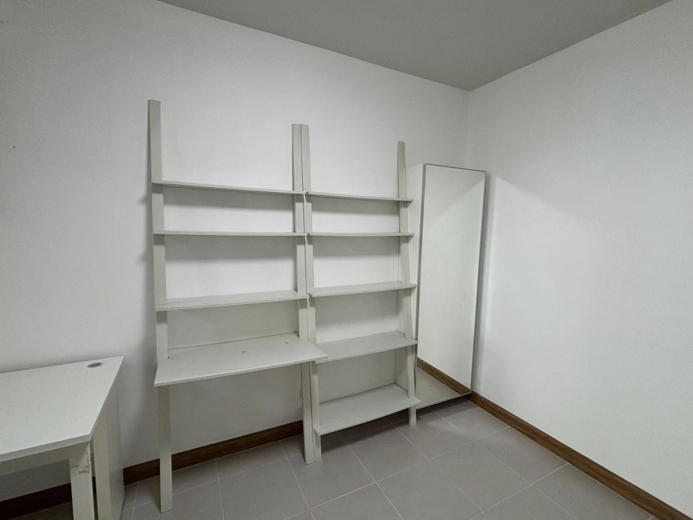 Selling Supalai Park Kaset, includes furniture and appliances. Great view, breezy, not hot. Ready to move in.