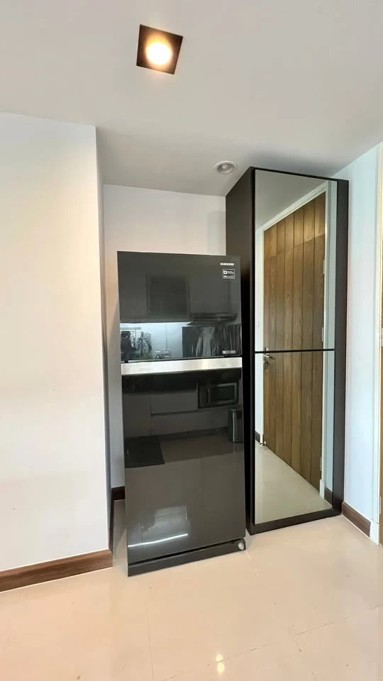 For sale: Supalai Premier @ Asoke, 30th floor, North facing, swimming pool view, with quality furniture, hurry up and grab it now!