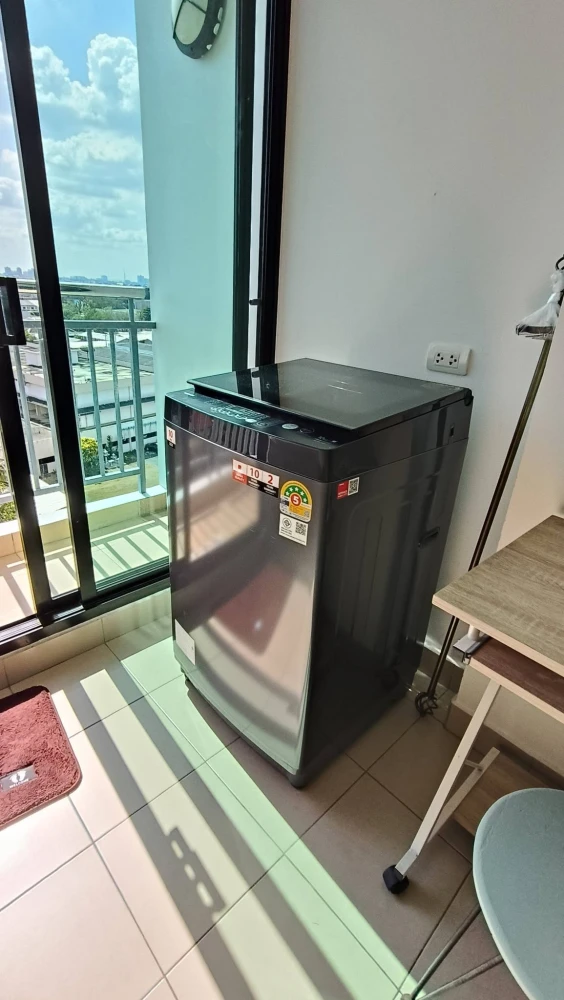 For Sale: Supalai Loft Chaeng Watthana. Spacious, comfortable, and airy—fully furnished and ready for immediate move-in!