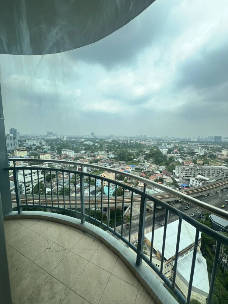 For sale: Supalai Vista Tiwanon, spacious room, clean, ready to move in.