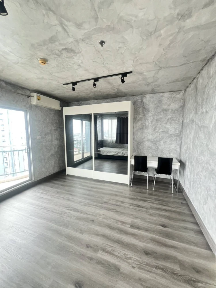 For sale: Supalai Vista Tiwanon, spacious room, clean, ready to move in.