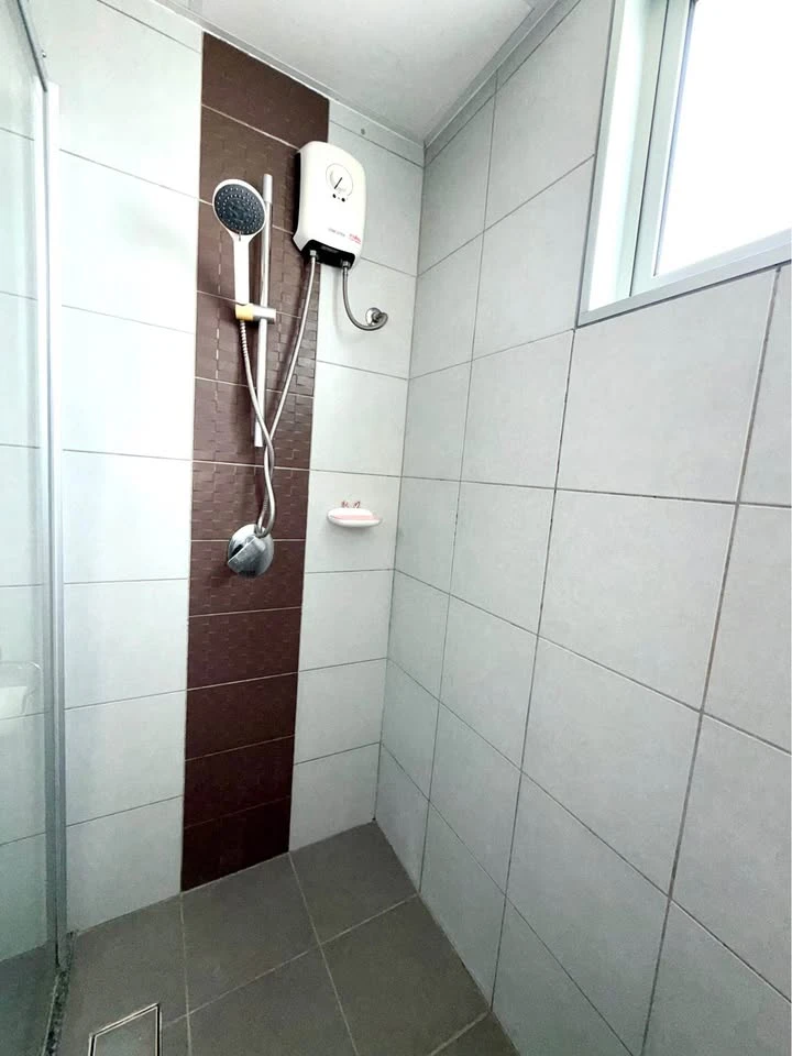 For sale: Supalai Vista Ha Yaek Pakkret, ready-to-move-in unit with complete furniture. Spacious and comfortable. Book now!