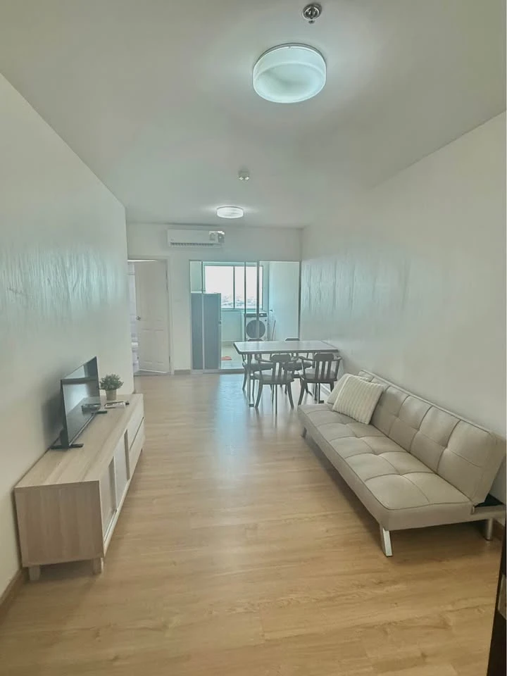 For sale: Supalai Vista Ha Yaek Pakkret, ready-to-move-in unit with complete furniture. Spacious and comfortable. Book now!
