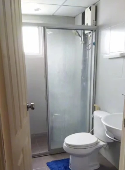 For sale: Supalai Vista Tiwanon Intersection, North-facing unit, 25th floor. Unobstructed view, shaded all day. View of the swimming pool and BTS Skyt