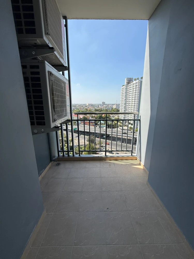 For sale: Supalai Vista, Tiwanon Intersection, with Ratchaphruek Road view and complete amenities. A must-see!
