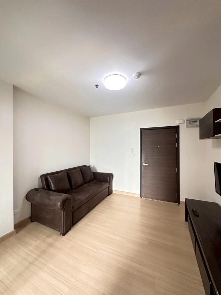 Selling Supalai Veranda Rama 9 condo, fully furnished. Just bring your suitcase and move in! Book now before it's too late!