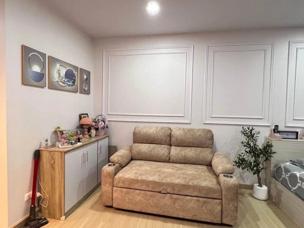 For sale: Supalai Veranda Phasi Charoen Station. Beautiful unit, fully furnished, with a great view—no buildings blocking the sightline. Offers genero