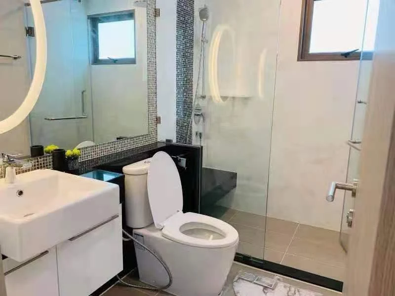 For sale: Supalai Oriental Sukhumvit 39, 2 bedrooms, 2 bathrooms, fully furnished, ready to move in.