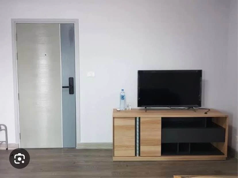 For sale, Sabai Sabai Condo Sukhumvit 115, room on the 7th floor, the room has a table, cabinet, and bed ready. If you don't reserve, you will really