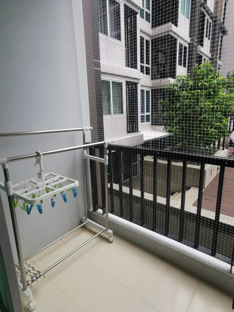 For sale: Sucharee Life Laksi-Chaengwattana, 3rd floor, pool view. Fully furnished with appliances. Grab it now!