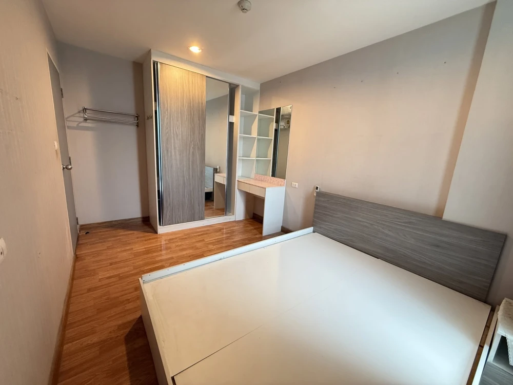 For Sale: Sucharee Life Laksi-Chaengwattana. Located on the 4th floor—an ideal height. Spacious and comfortable unit. Book now!