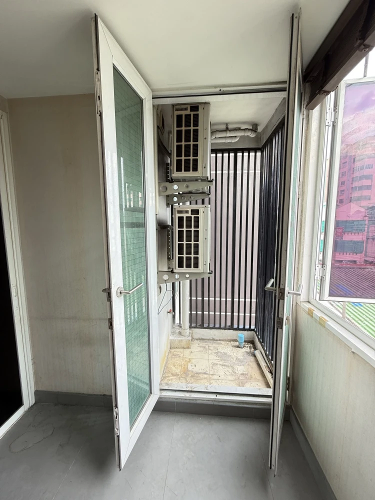 For Sale: Sucharee Life Laksi-Chaengwattana. Located on the 4th floor—an ideal height. Spacious and comfortable unit. Book now!