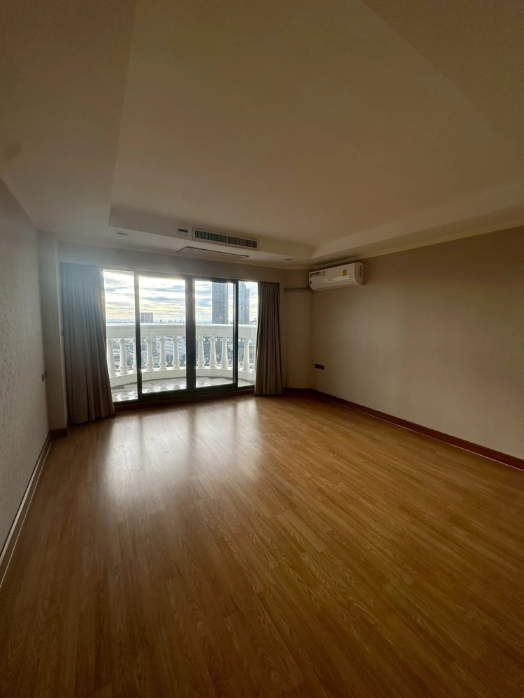 State Tower Condominium for sale. Beautiful, simple, and comfortable living. Buy now!!