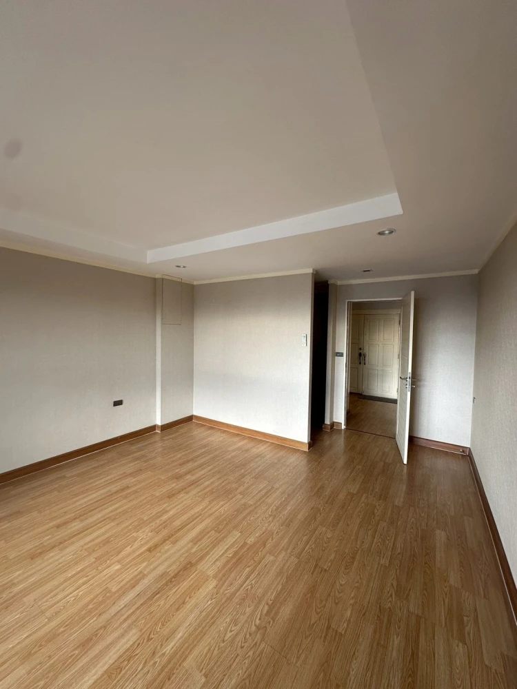State Tower Condominium for sale. Beautiful, simple, and comfortable living. Buy now!!