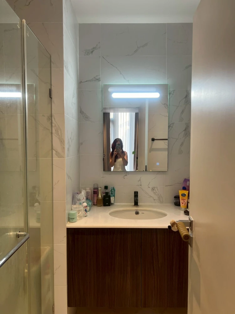 For sale: Yoo Charoen Residence, Town in Town. Pool view, spacious and comfortable, not next to the elevator to reduce noise, next to the fire escape,