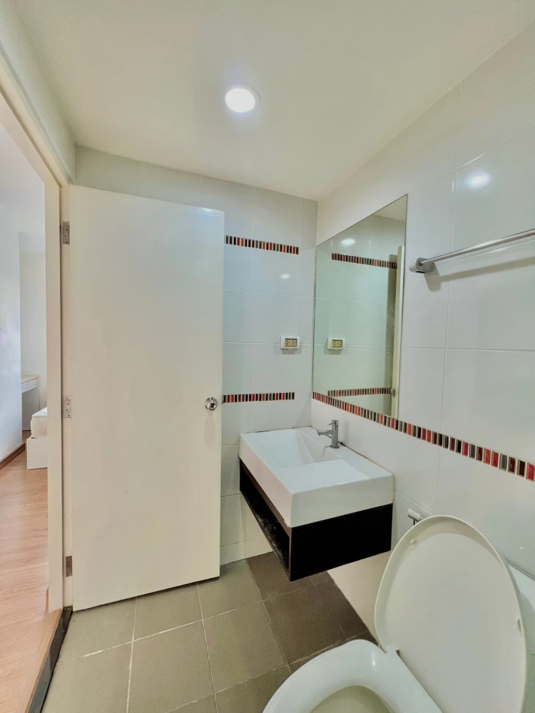 For sale: August Rama 3 - Charoen Krung, partial view of the road - Chao Phraya River, fully furnished, don't miss it.