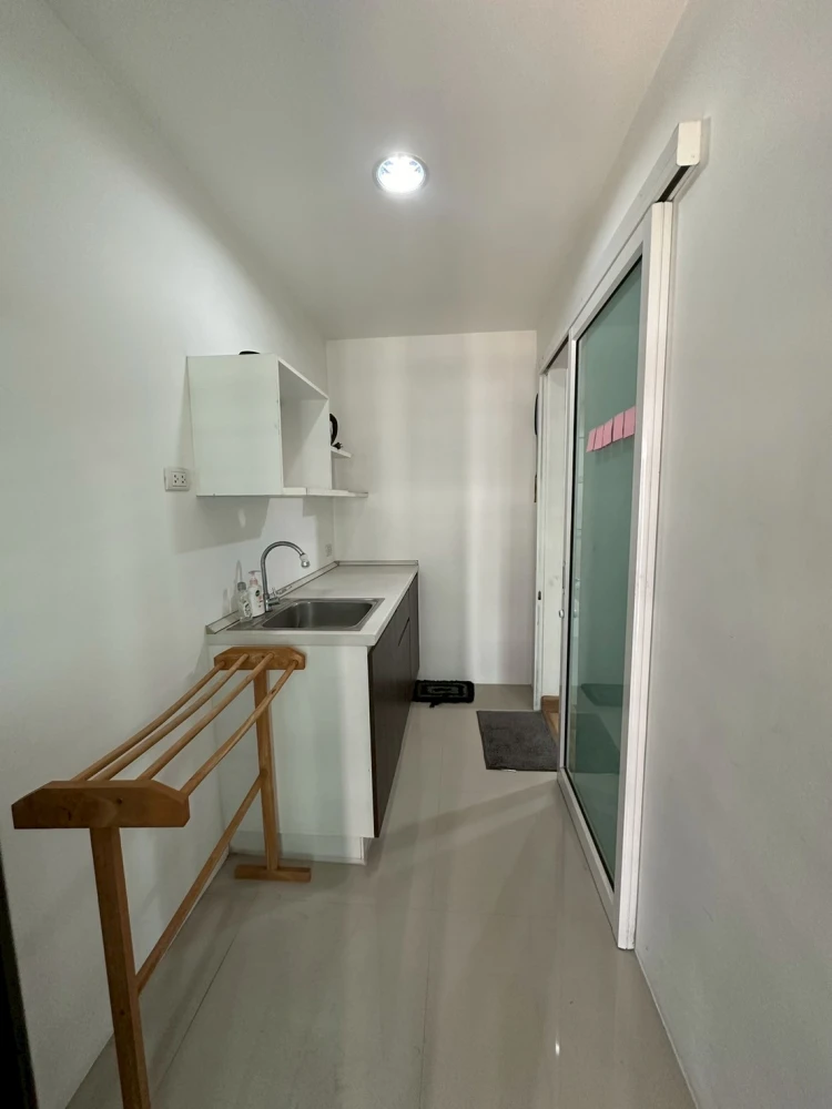 For sale: Apool Condo Bangna. Ready to move in, fully furnished, unobstructed view. Such a great deal, book now!