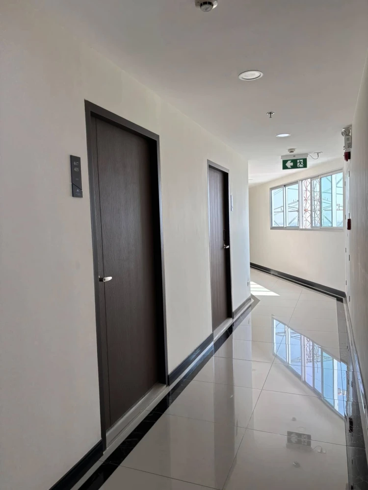 For sale Assakan Place Srinakarin, bright room, open view, easy on the eyes. Plus a built-in kitchen. Hurry and reserve before you miss out.