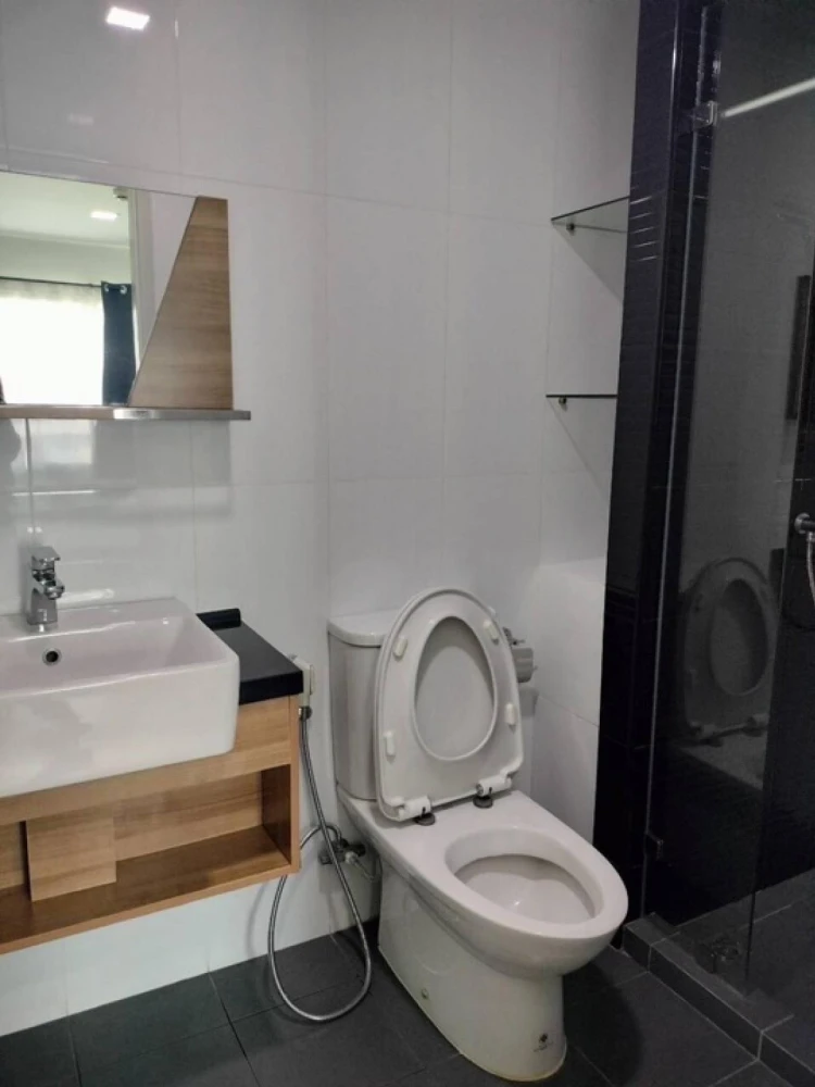 For sale: Elite Salaya, 7th floor, nice room, fully furnished, reserve now before it's gone.