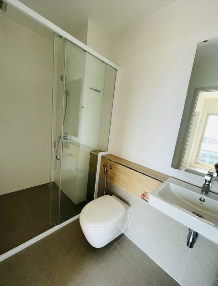 For sale: Ease 2 Rama 2, bright, clean, airy, comfortable, not cramped or cramped. Book first, get it first.
