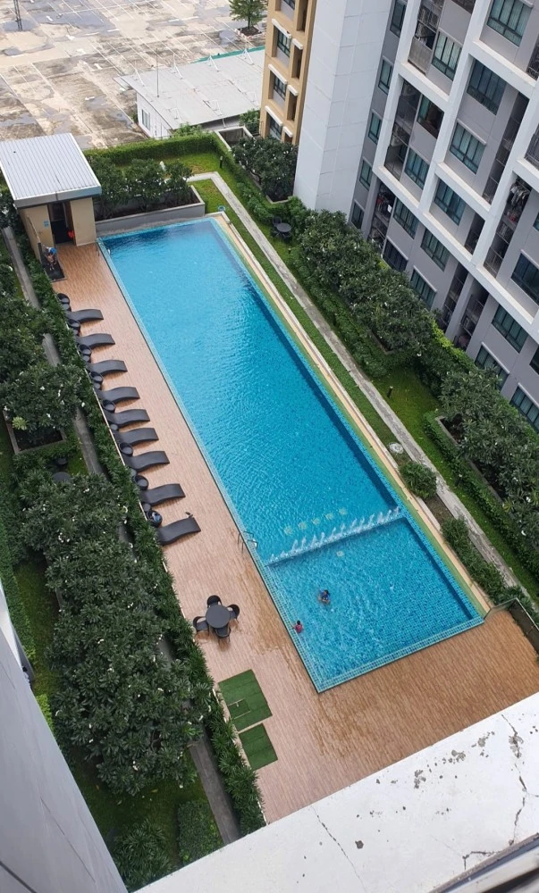 For sale: J Condo Sathorn-Kanlapaphruek, city view, fresh air, spacious and clean room, nice to live in, must reserve now.