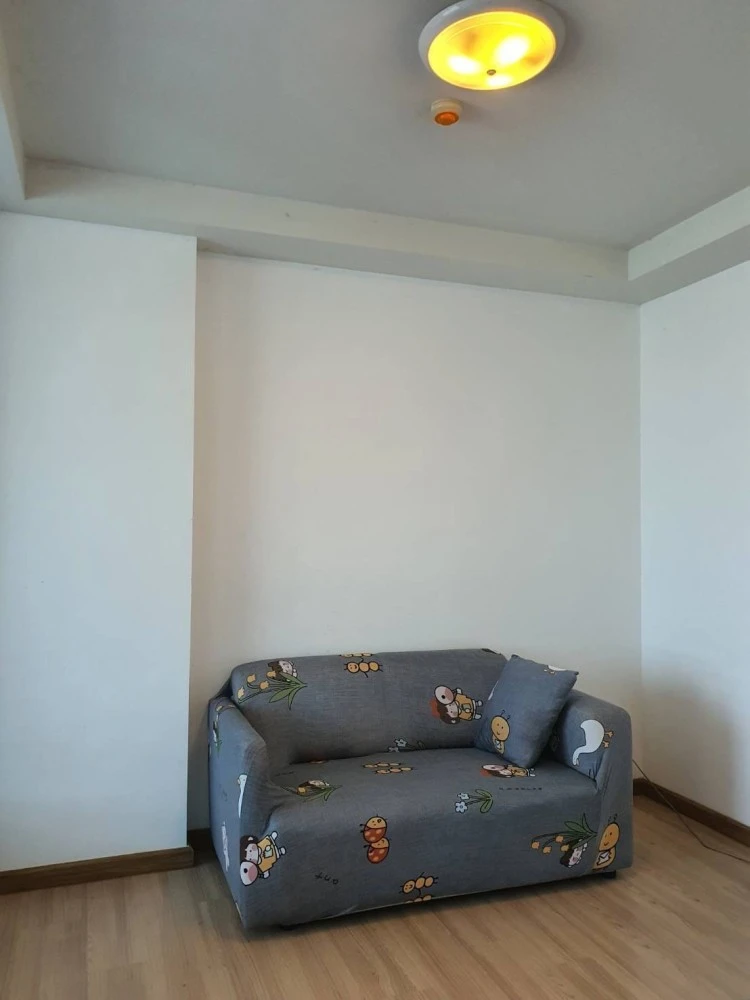 For sale: J Condo Sathorn-Kanlapaphruek, city view, fresh air, spacious and clean room, nice to live in, must reserve now.