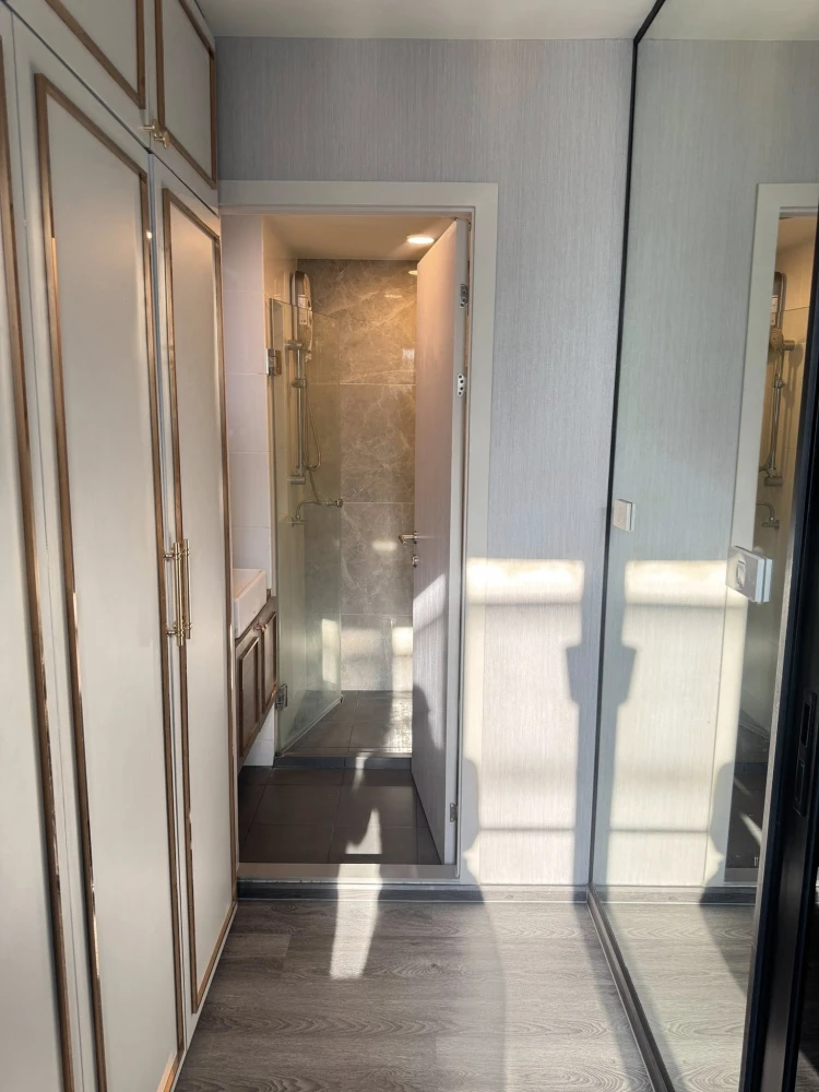 For sale, for rent, The Origin Onnut, a nice room, built-in furniture, complete with electrical appliances, book now!
