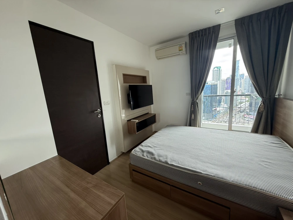For sale, for rent, The privacy Tha Phra Interchange, 19th floor, amazing view, great price, hurry up and reserve now, don't wait.