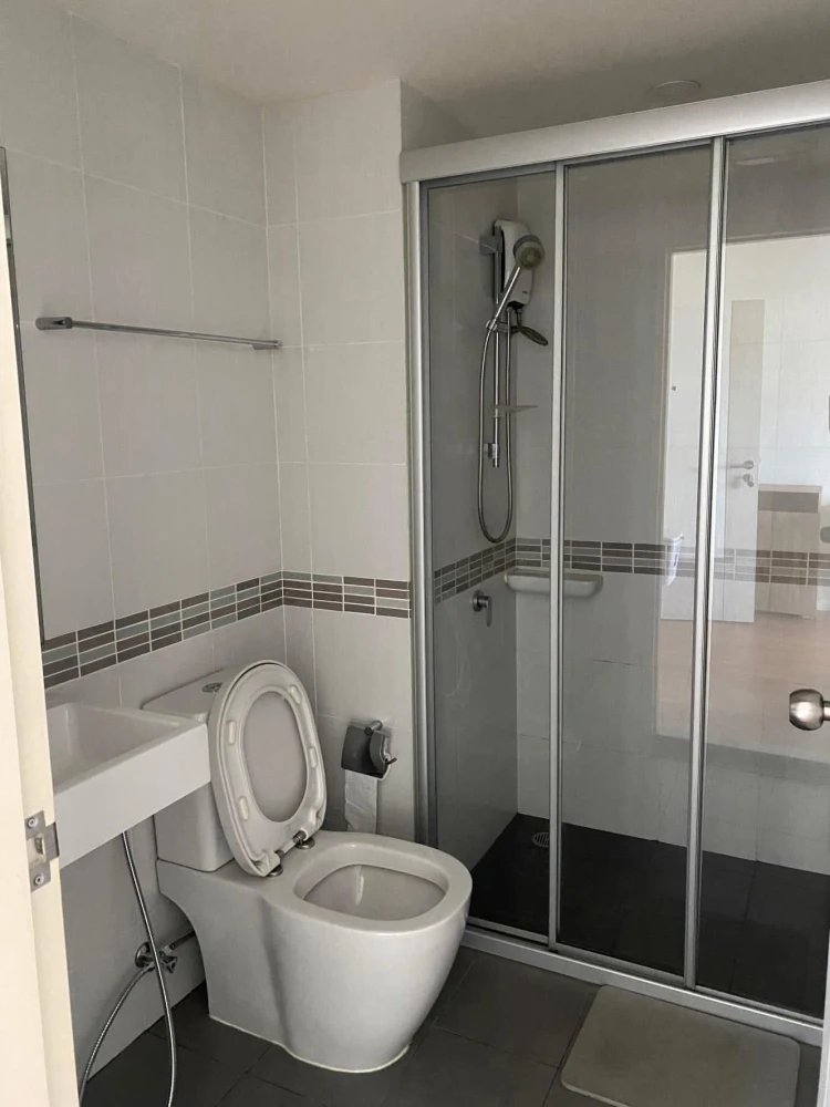 Condo for sale, The Selected Kaset-Ngamwongwan, 8th floor, fully furnished and electrical appliances. Book now.