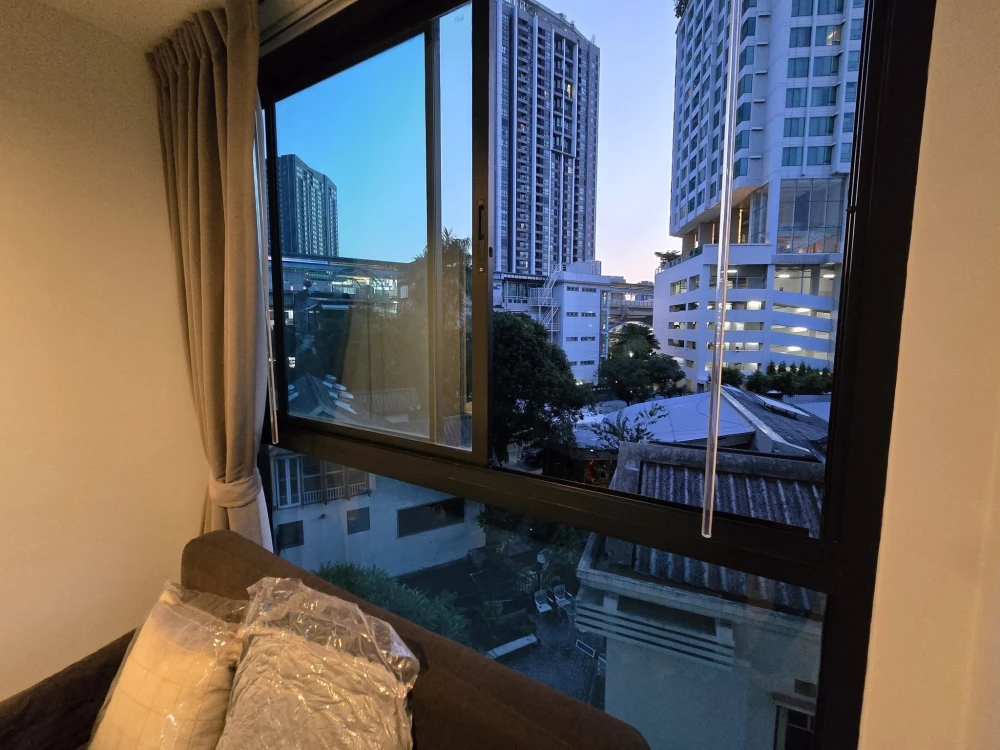 Condo for sale rent Bangkok Feliz Sukhumvit 69-2, studio room, separate kitchen. Don't wait.