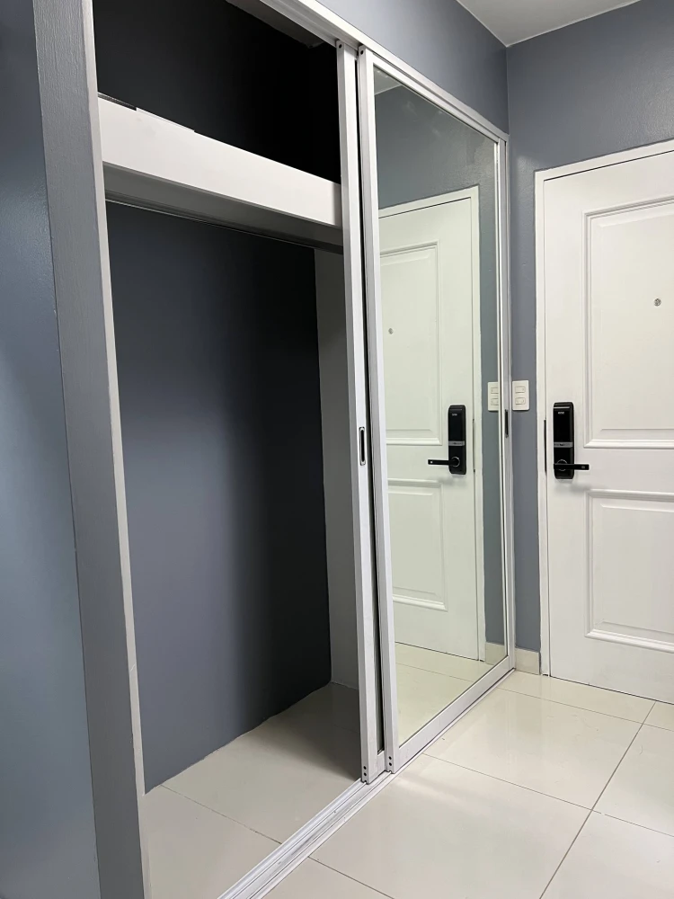 Urgent sale rent Condo I-House Rama 9-Ekkamai, 1st floor, Building A, condo in the heart of the city, good price, ready to move in, book now!!
