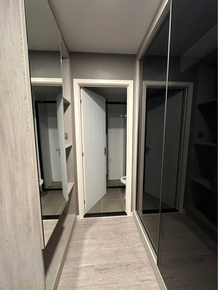 For sale or rent immediately! Atmoz Tropicana Bangna, ready-to-move-in unit with high-quality wallpaper. Book yours today! Don't miss out!