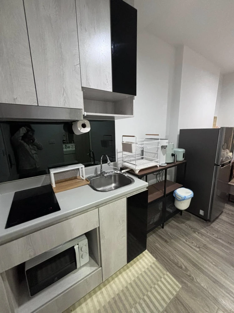 For sale, for rent Rich Park Terminal Phahon Yothin 59, bright and comfortable room, with electrical appliances, city view, reserve now!